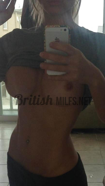 Smoking hot gym ready milf - nude when home alone — 21