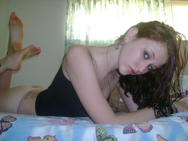 NN Teen feet — 17
