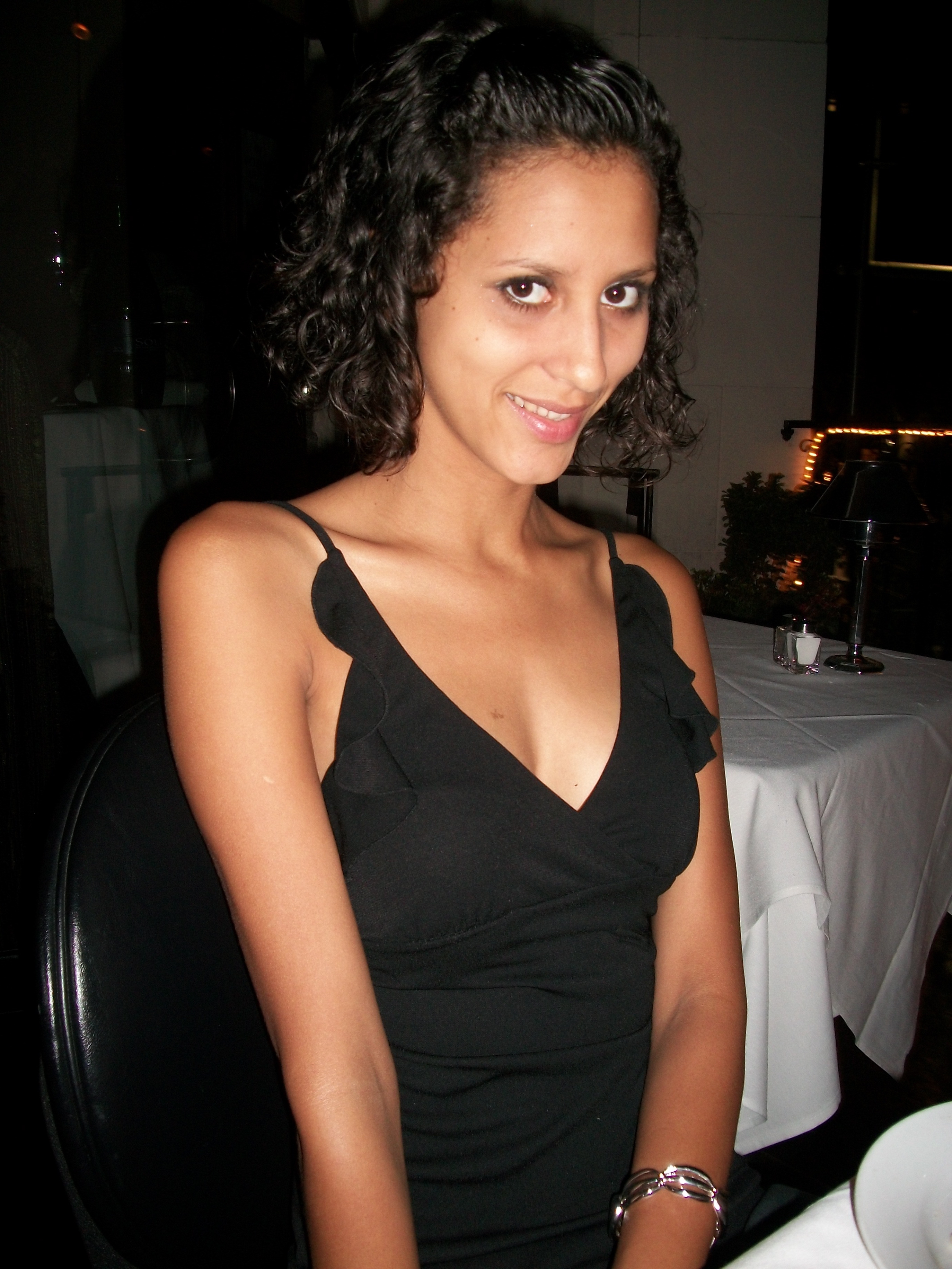 Skinny indian girl with her bf — 27