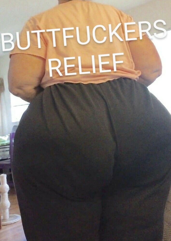 Big heavy fat ass buttcheeks for daily shitpackin — 7